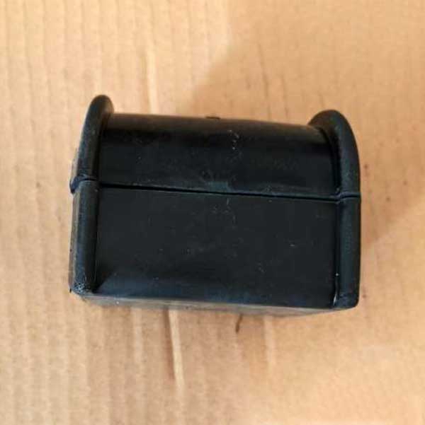 Rear Stabillzer Bar Bush - Image 2