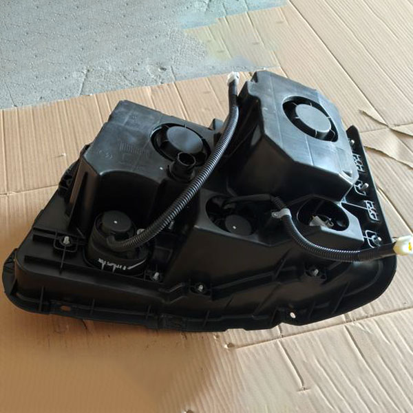 Head Lamp Right - Image 2